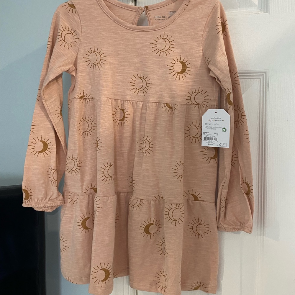 Size 5T long sleeve dress